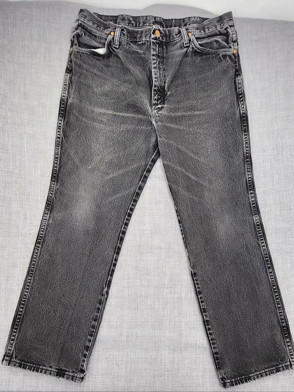 Wrangler Cowboy Cut Slim Fit Faded Black Jeans 100% Cotton. 36 × 30